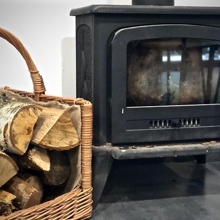 Mezonetovy Apartman S Terasou Na Samote V Lese Vlkava Bagian luar foto