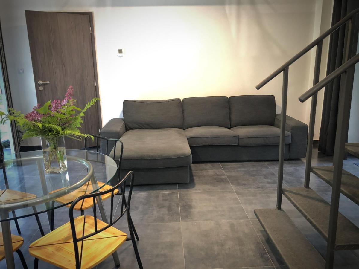 Mezonetovy Apartman S Terasou Na Samote V Lese Vlkava Bagian luar foto
